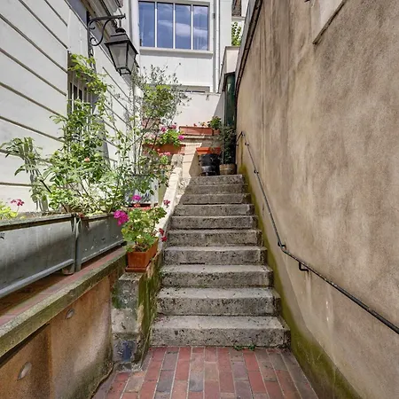 Montmartre Stylish And Bright 3bd With Terrace Paris