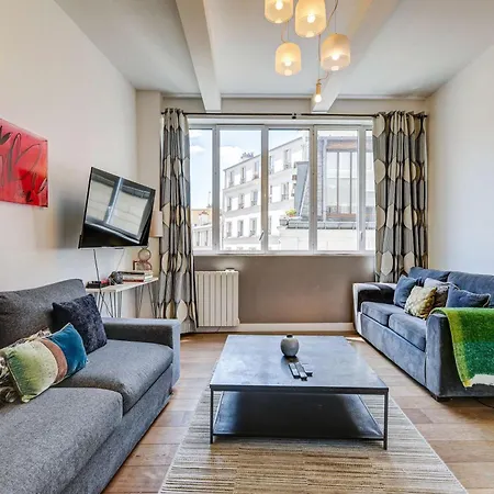 Lejlighed Montmartre Stylish And Bright 3bd With Terrace Paris