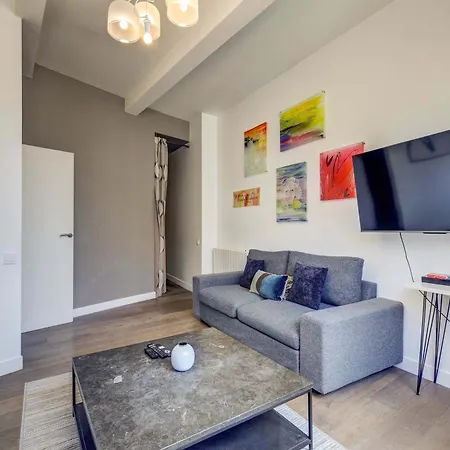 Lejlighed Montmartre Stylish And Bright 3bd With Terrace Paris