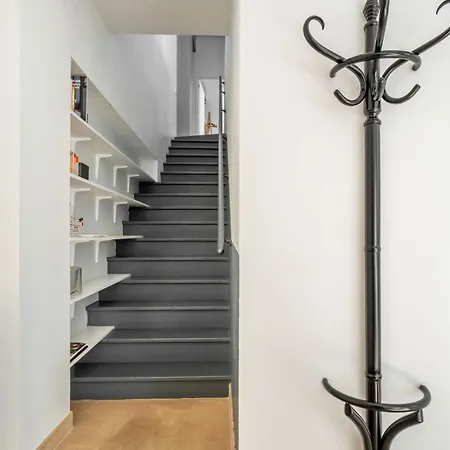 Montmartre Stylish And Bright 3bd With Terrace Paris