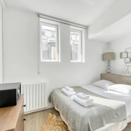 Montmartre Stylish And Bright 3bd With Terrace *